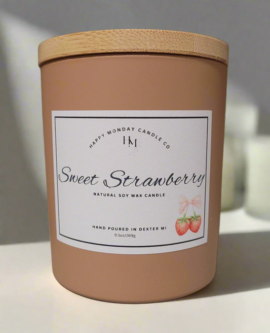 Sweet Strawberry Soy Wax Candle - 9.5 oz